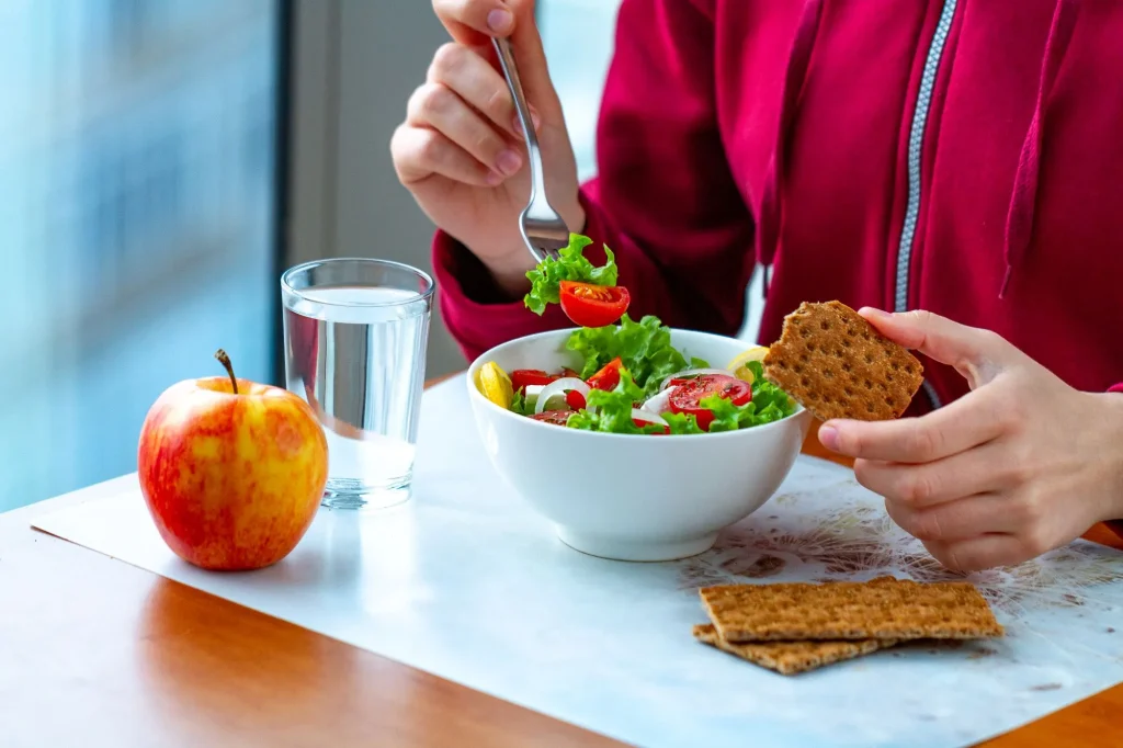 EatWell Guide: Simple Healthy Eating Tips for Better Daily Nutrition